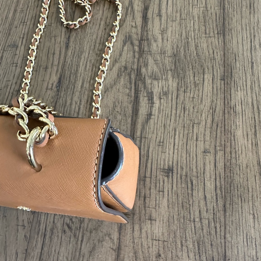Tory Burch Chain Purse - Picture 7 of 14